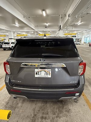 F. FORD EXPLORER GREY BACK